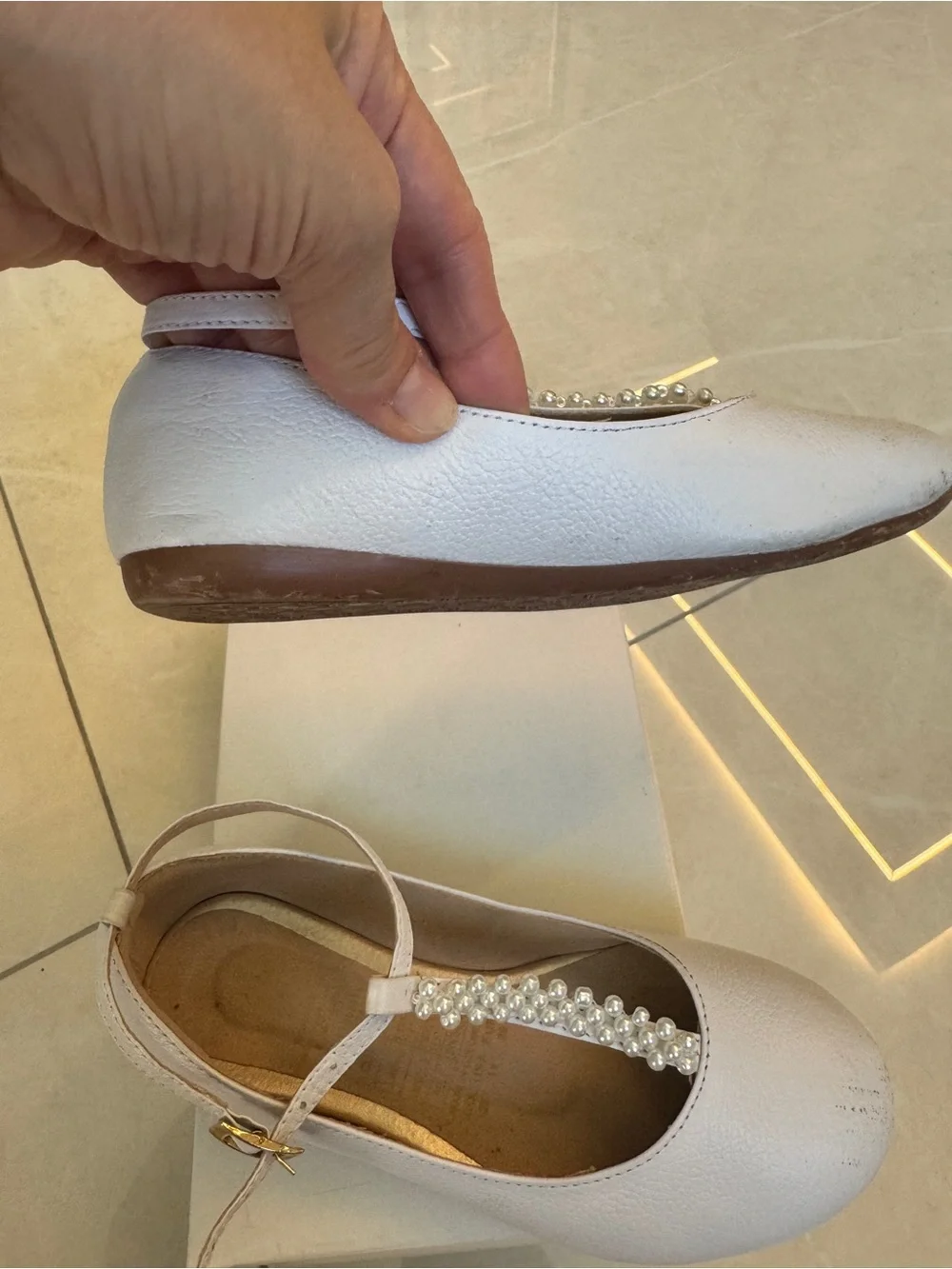 Beatriz Rueda Girl’s T-strap Mary Jane shoes